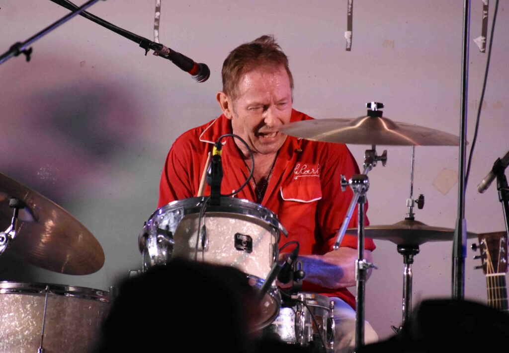 Simon Kirke in good company at Anna Maria show